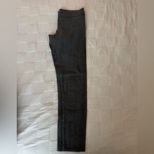 Aerie Gray Capri Leggings